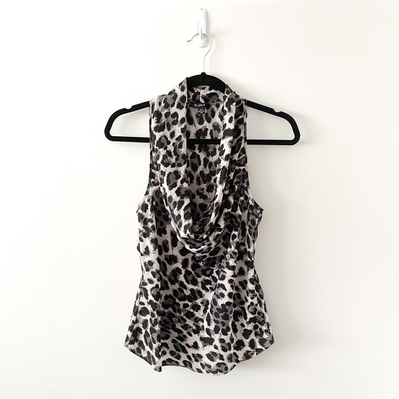 Guess Leopard Print Scoop Neck Sleeveless Blouse Size Small - Picture 1 of 10
